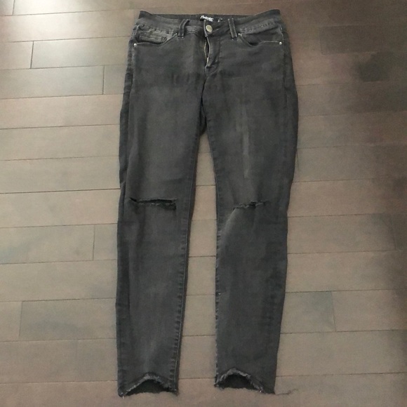 Nanette Lepore Ellis Skinny Jean with Distressing - Picture 2 of 8